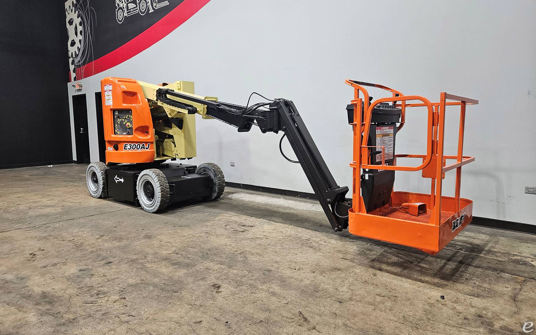 2012 JLG E300AJP