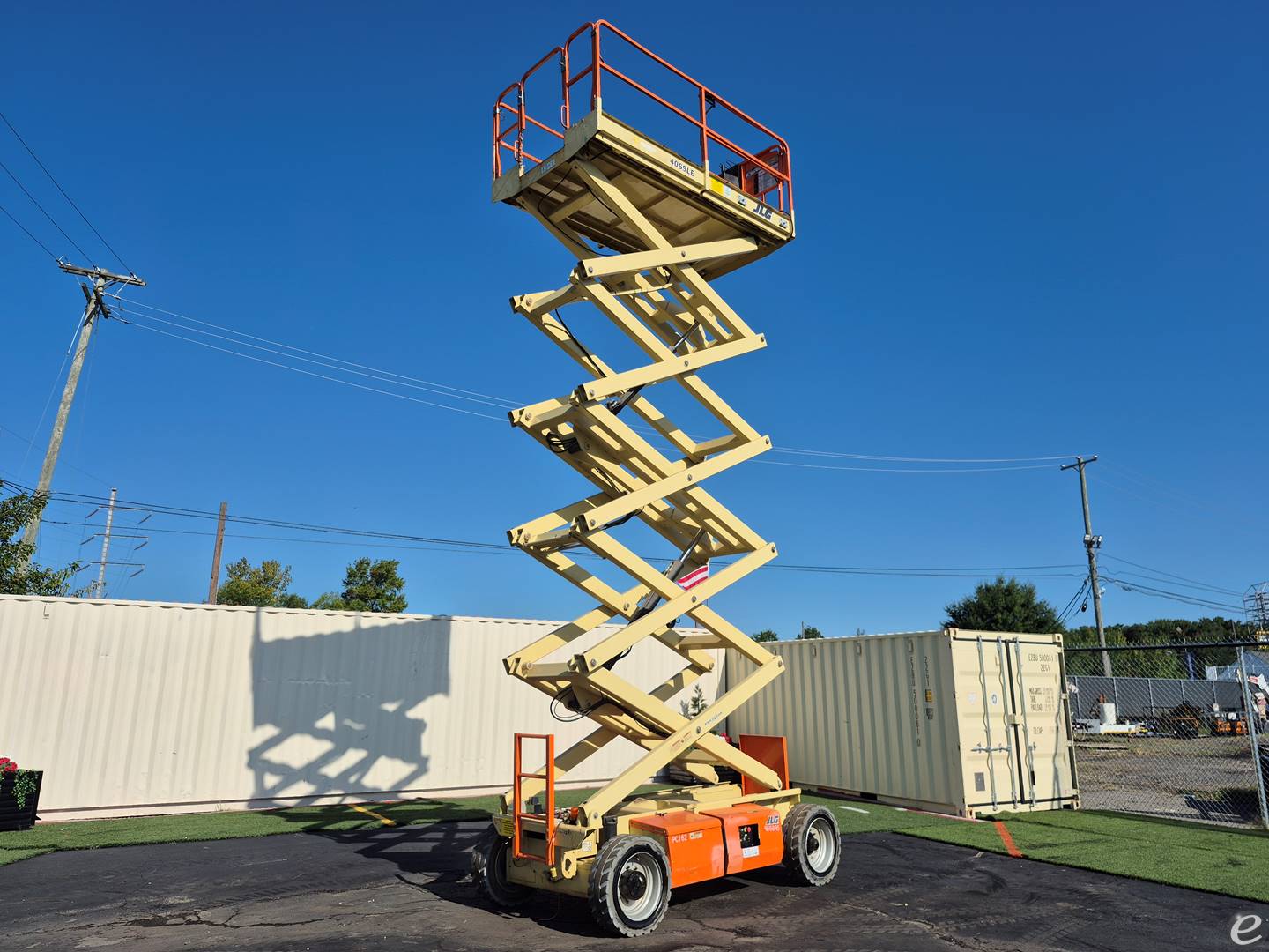 2017 JLG 4069LE