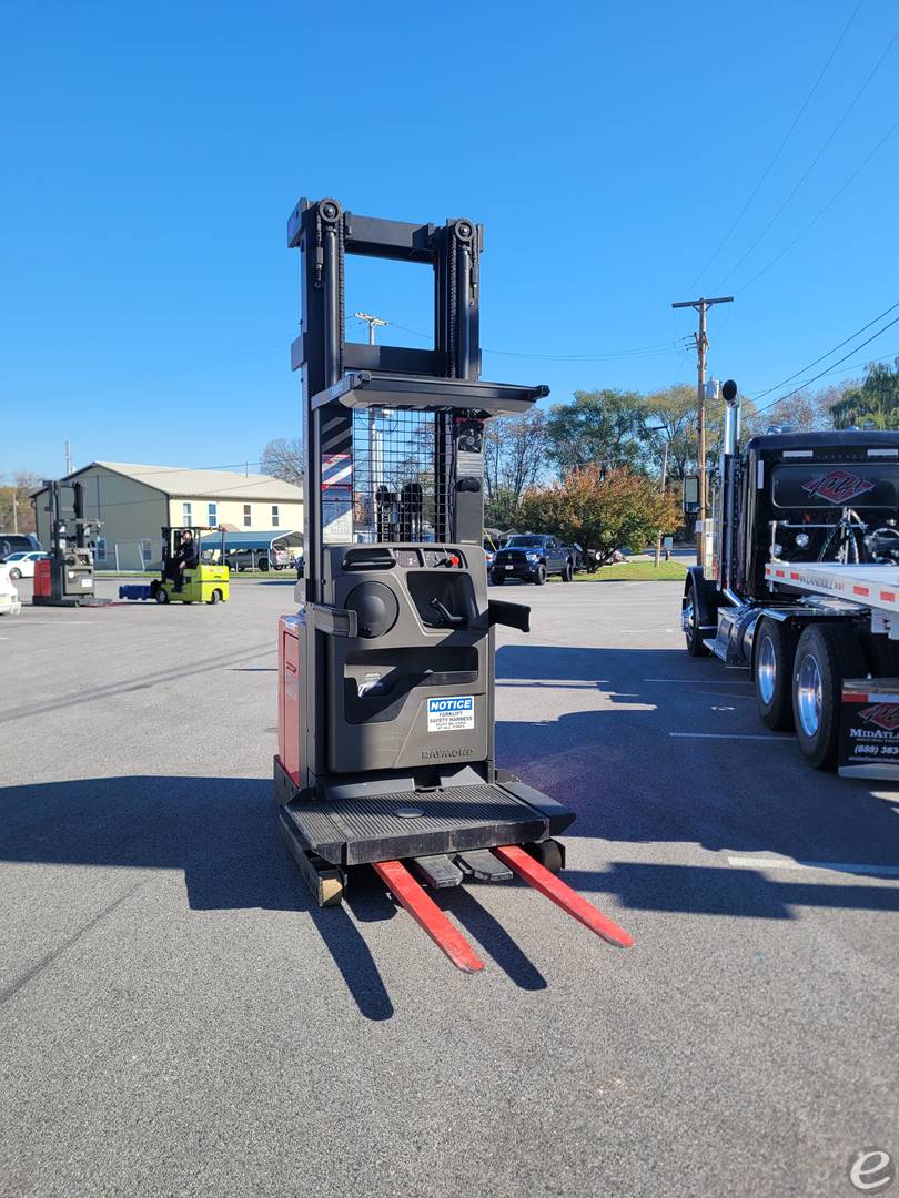 2014 Raymond 560-OPC30TT