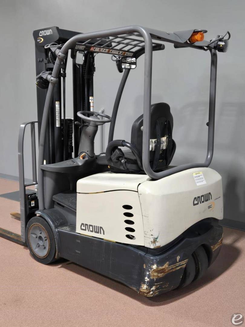 2020 Crown SC5215-30 Electric Forklift - 123Forklift
