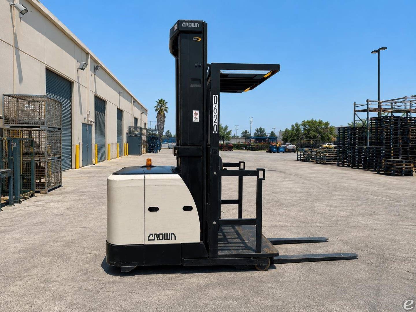 2006 Crown SP3420-30