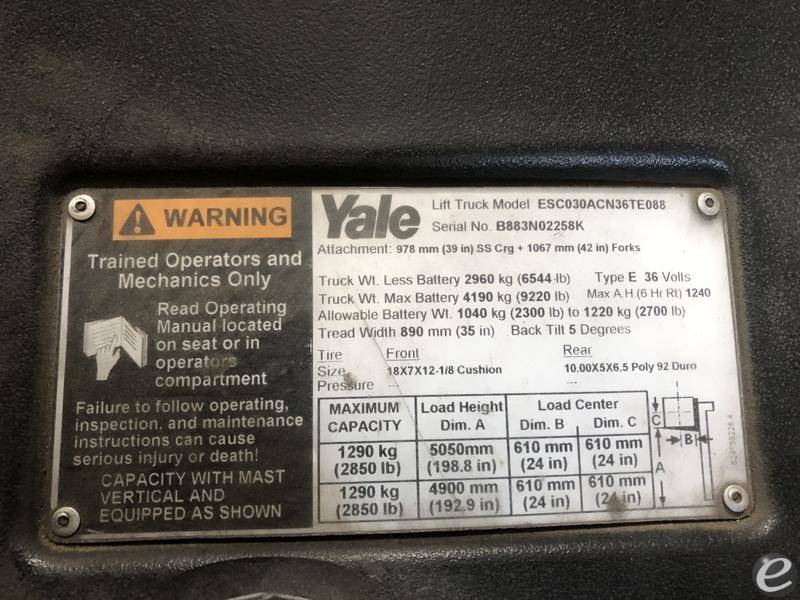 2012 Yale ESC030AC