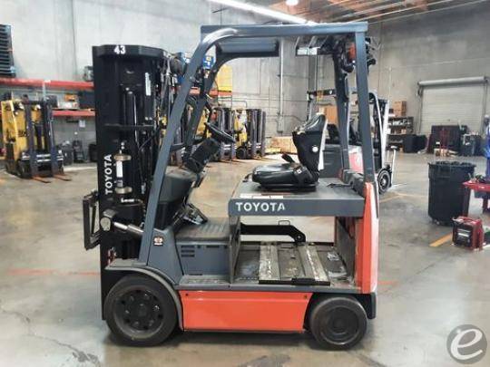 2017 Toyota 8FBCHU25 Electric Forklift - 123Forklift