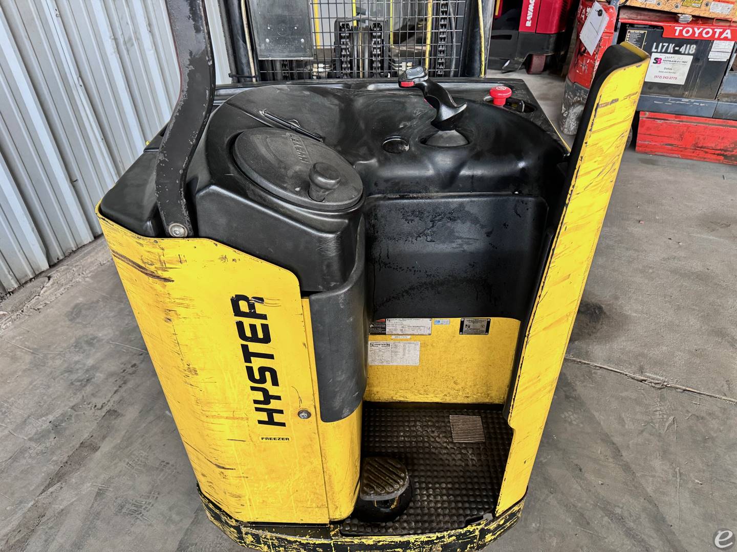 1999 Hyster N30XMDR2 Electric Reach Truck - 123Forklift