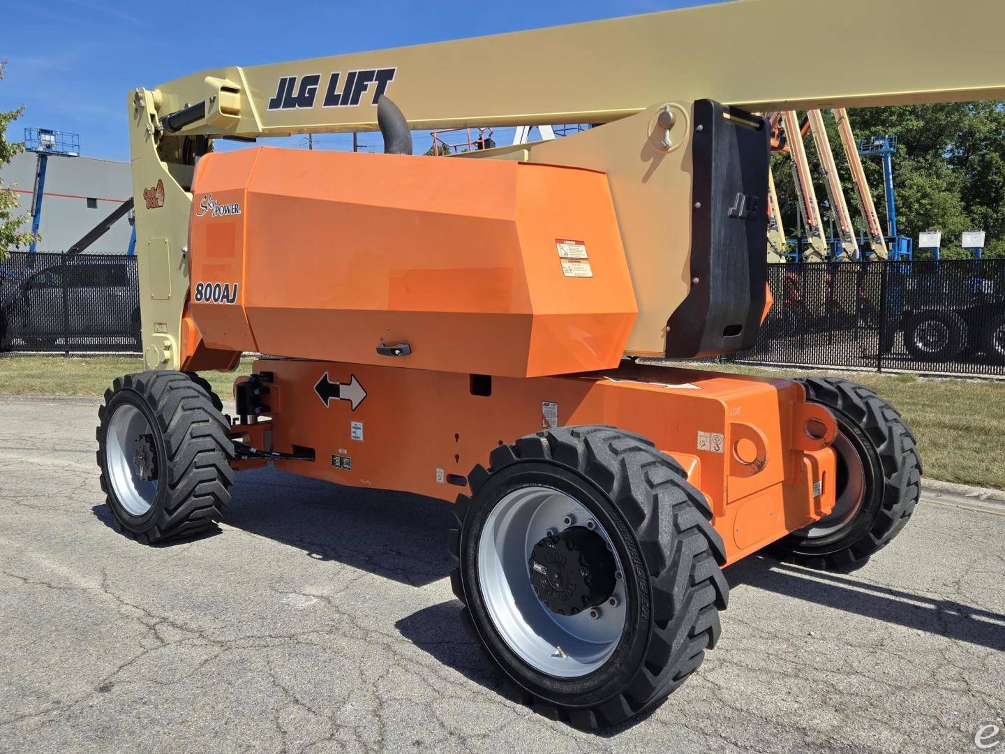 2019 JLG 800AJ