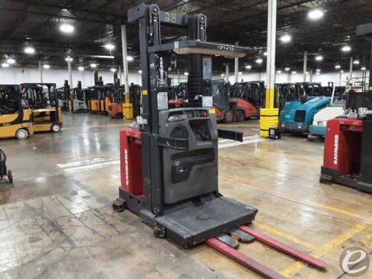2013 Raymond 540-OPC30TT Electric Order Picker - 123Forklift