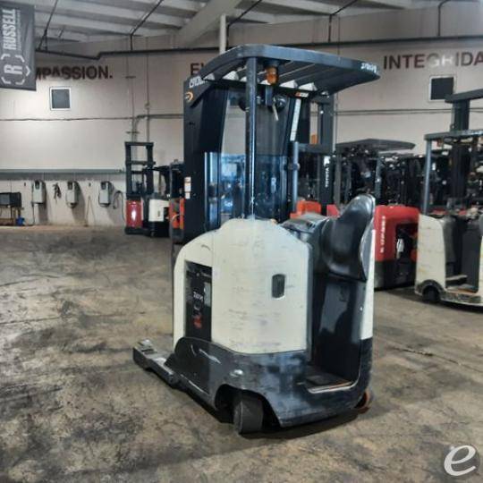 2016 Crown RR5725-45