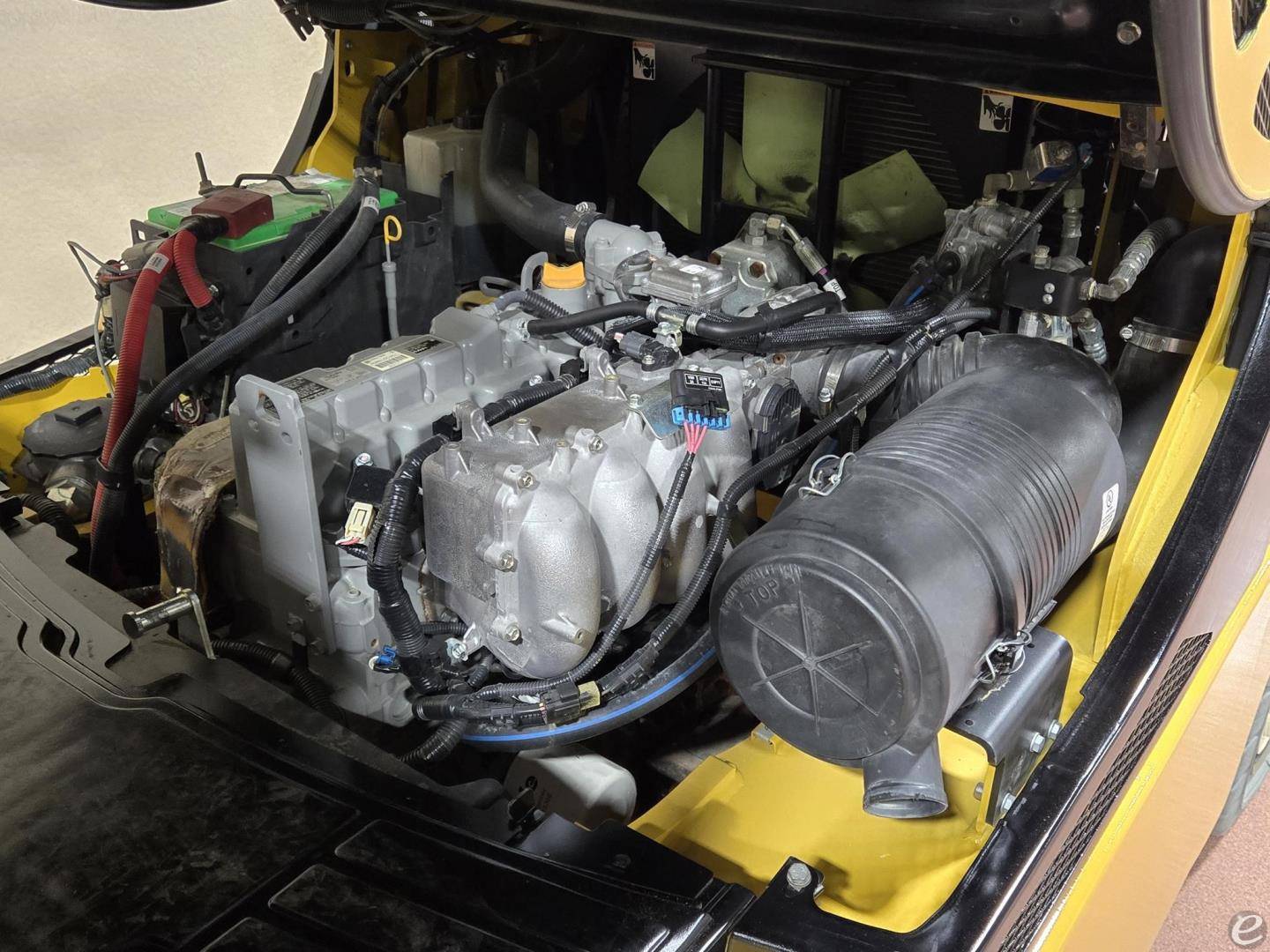 2021 Yale GLP120VX