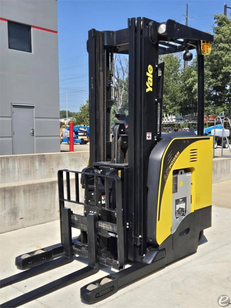 2018 Yale NDR035EB Electric Reach Truck - 123Forklift
