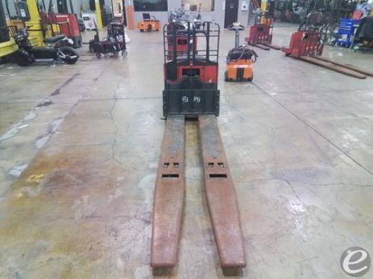 2018 Raymond 8410 Electric Forklift - 123Forklift