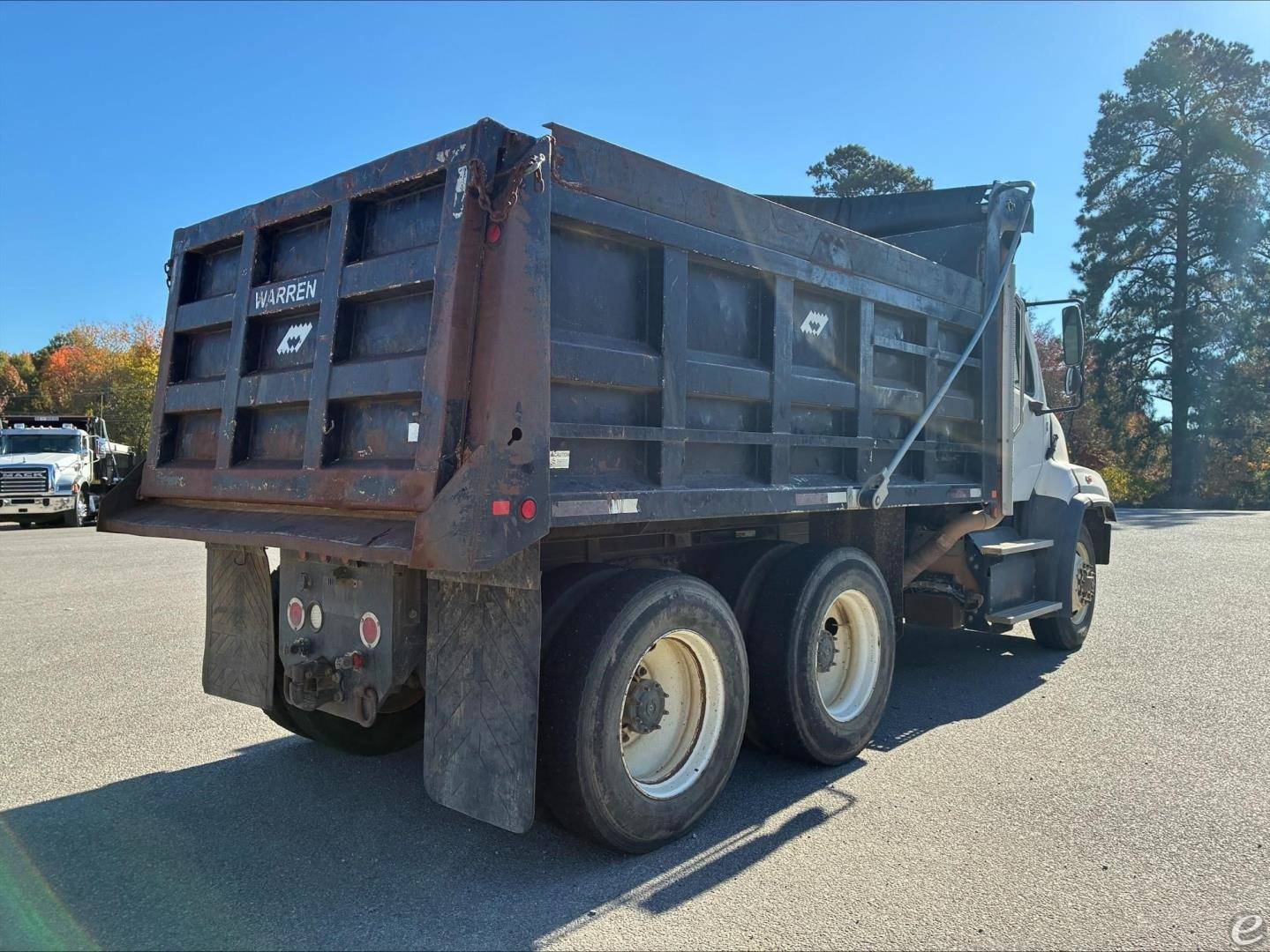 2017 Freightliner 114SD