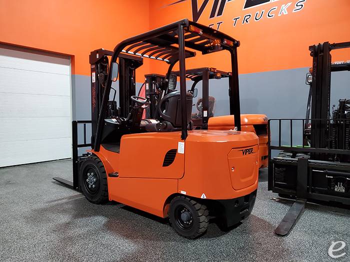 2026 Viper Lift Trucks FB30