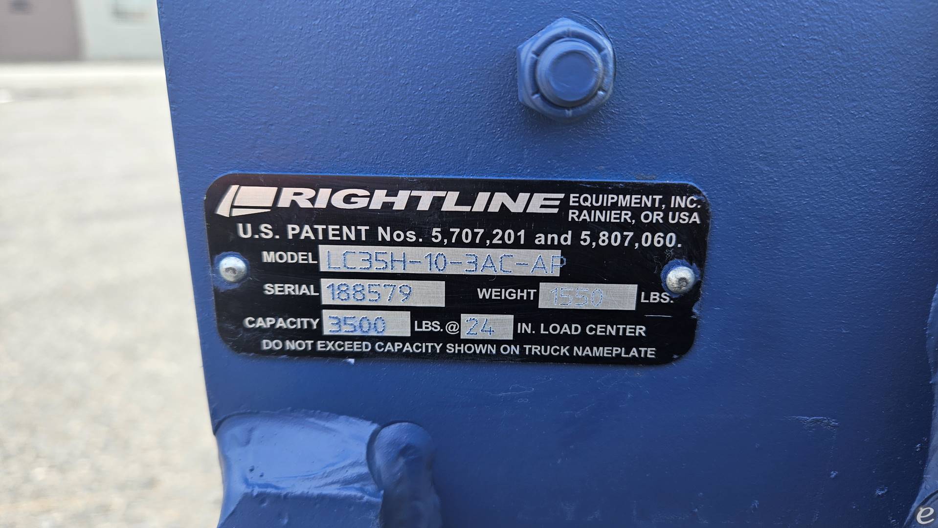2018 Rightline LC35H-10-3AC-AP