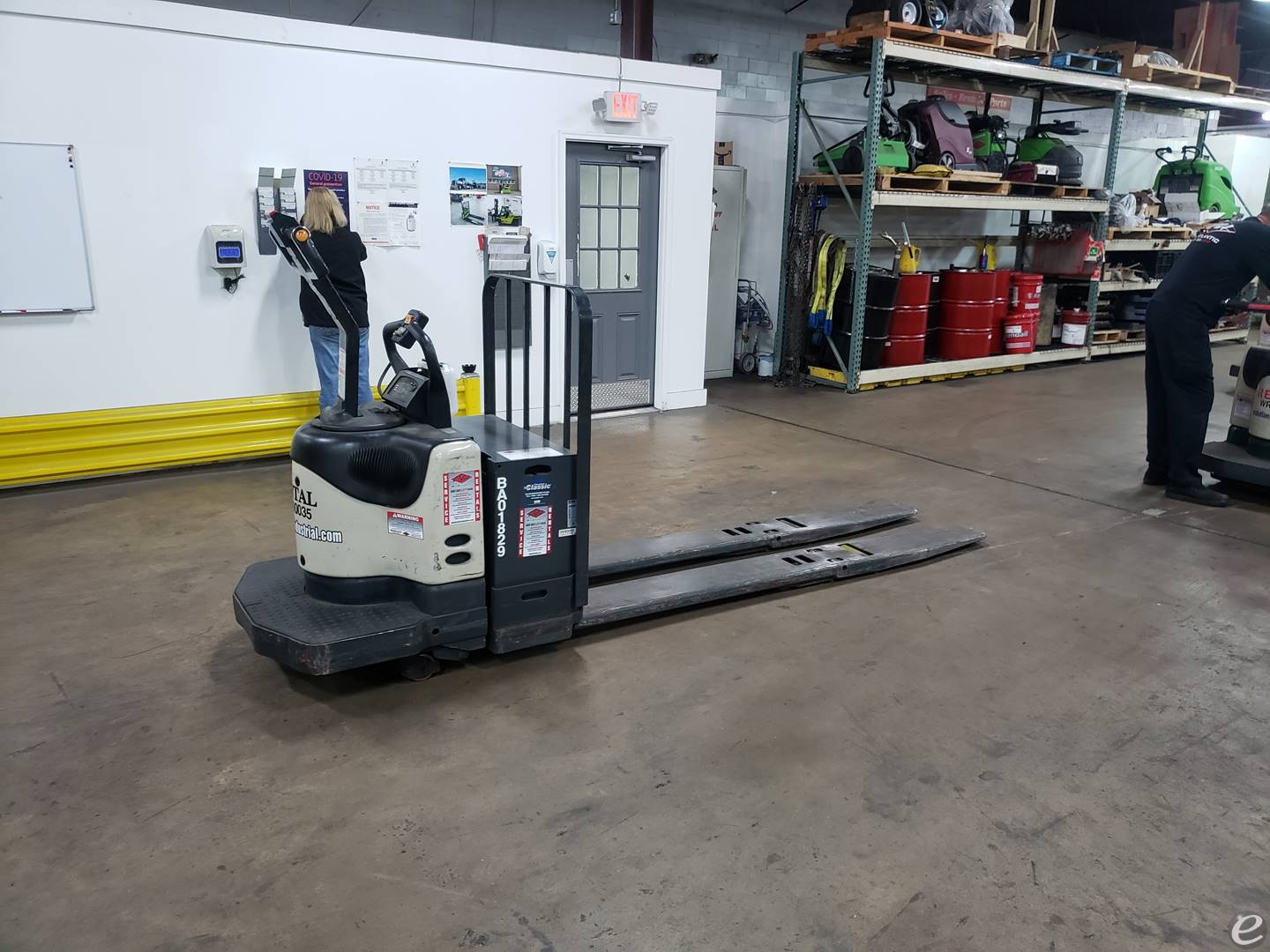 2007 Crown PE4500-60 Electric Forkl...
