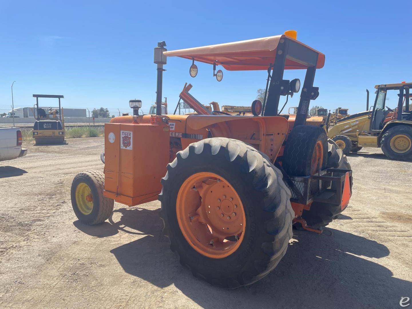 1992 John Deere 2555