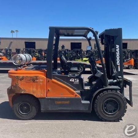 2021 Doosan G45S-7