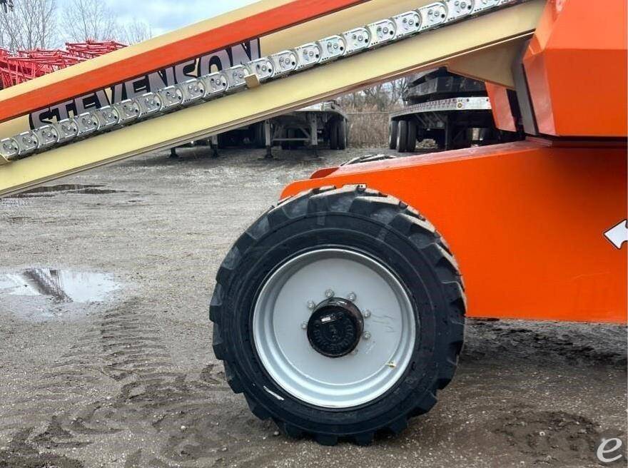 2013 JLG 600S