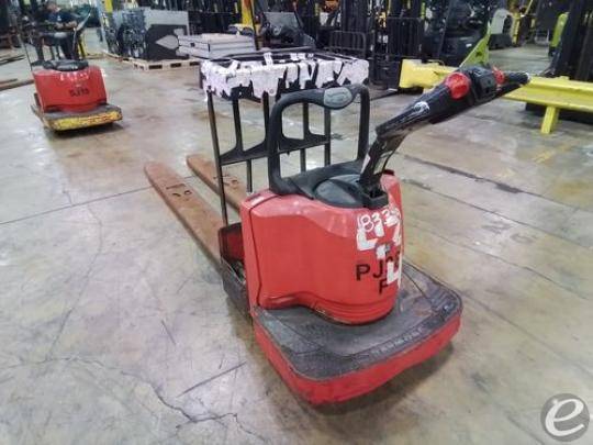 2010 Raymond 8400 Electric Forklift - 123Forklift