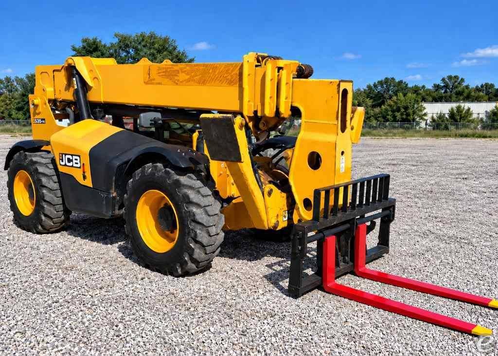 2018 JCB 510-56