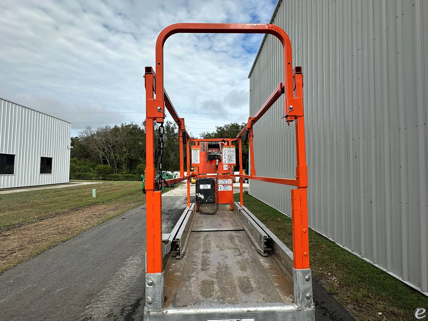 2014 JLG 2030ES