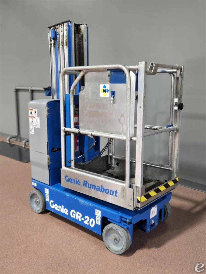 2020 Genie GR20 Electric Scissor Lift - 123Forklift