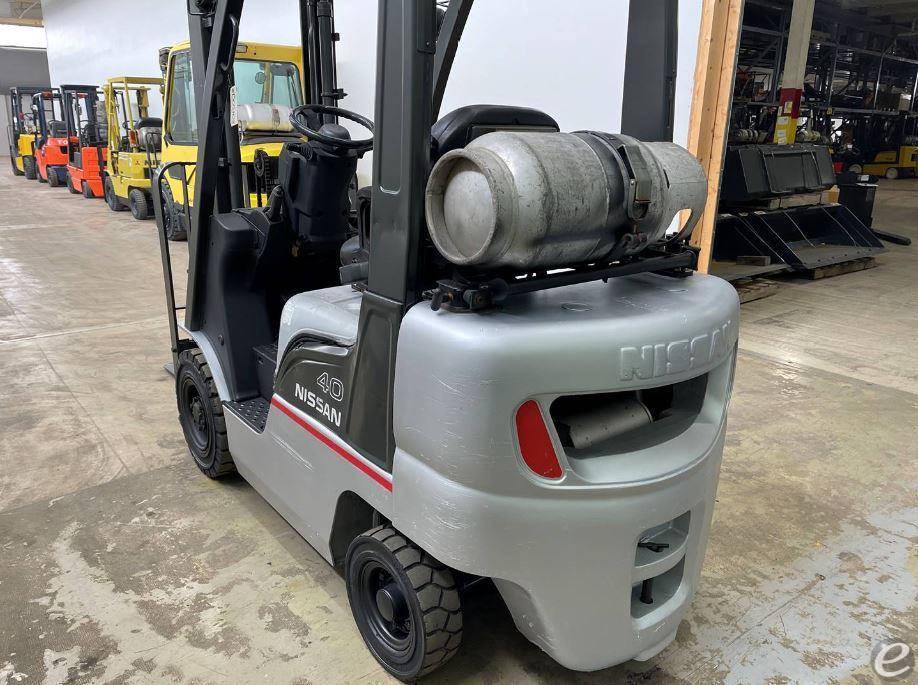 2007 Nissan                                             MP1F1A20LV LP Gas Forklift - 123Forklift