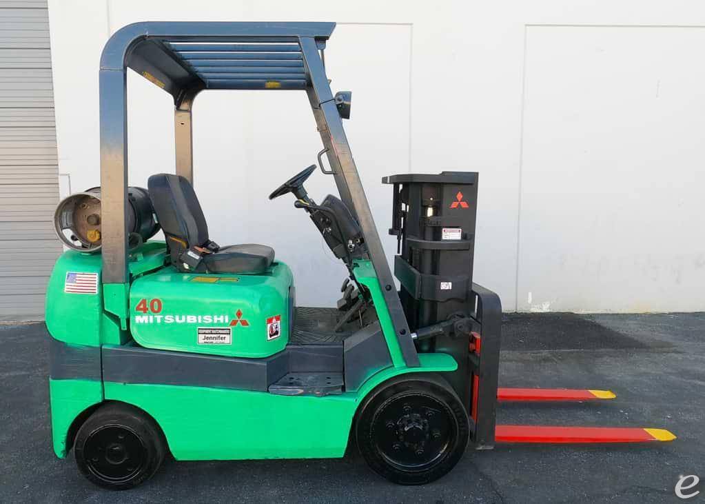 2002 Mitsubishi FGC20K LP Gas Forkl...