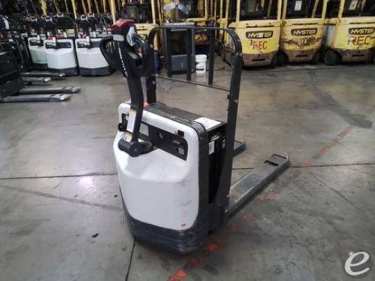 2018 Unicarriers WLXT2W7S22V Electric Forklift - 123Forklift