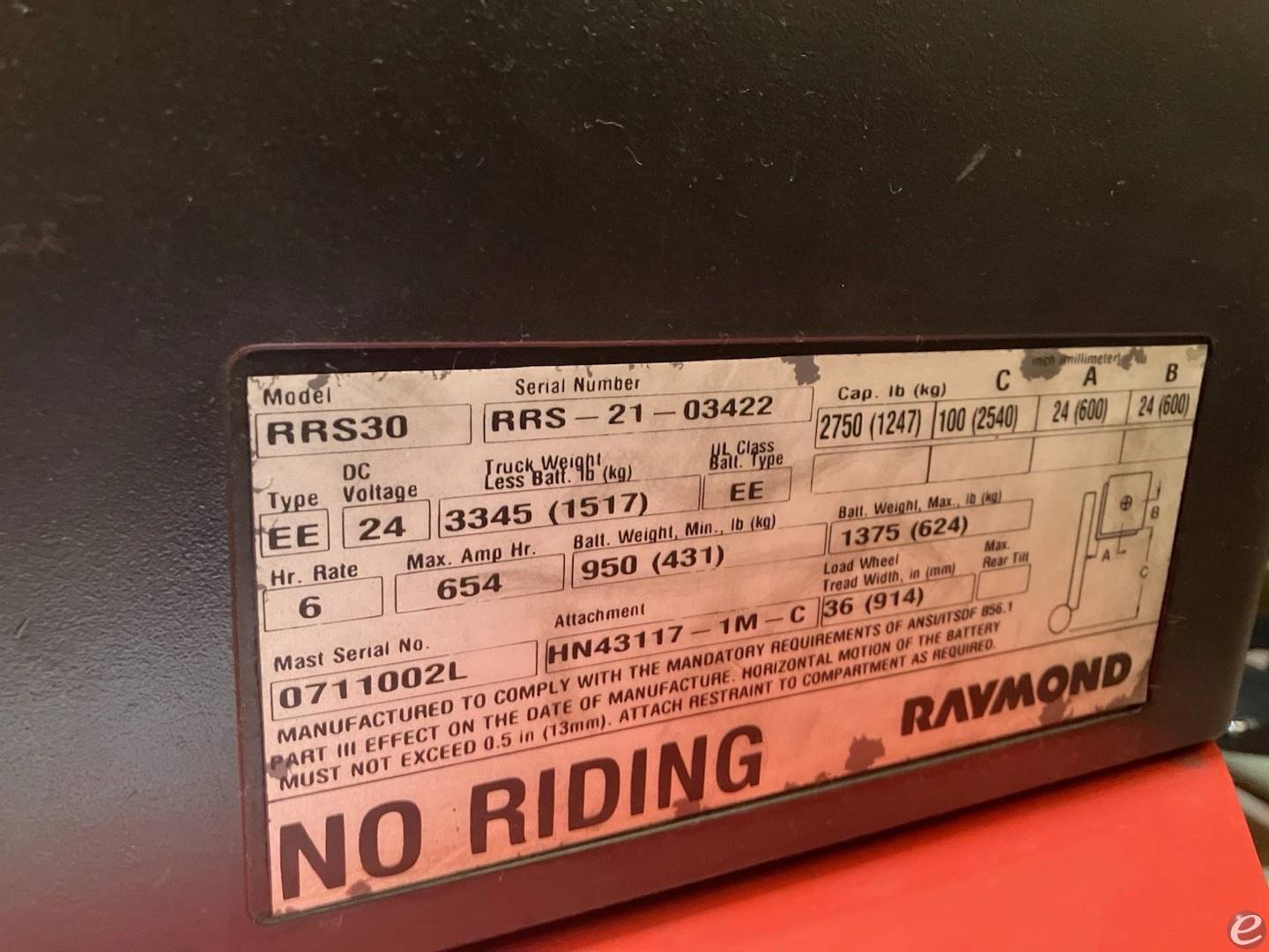 2021 Raymond RRS30