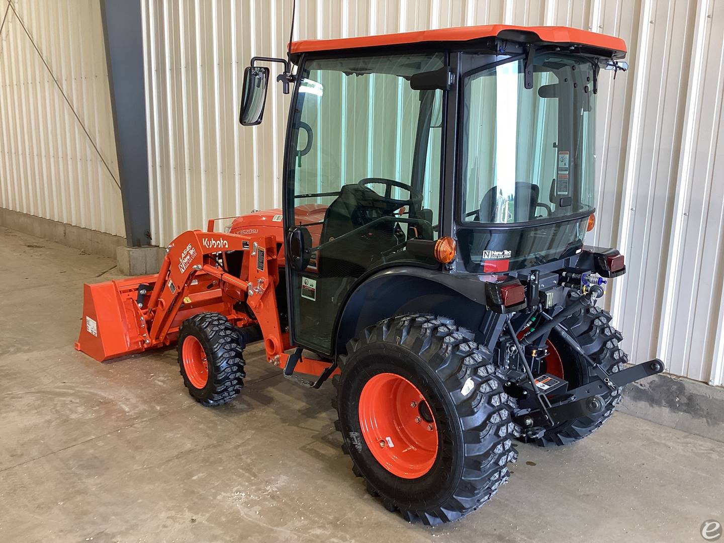 2023 Kubota LX3520HSDC