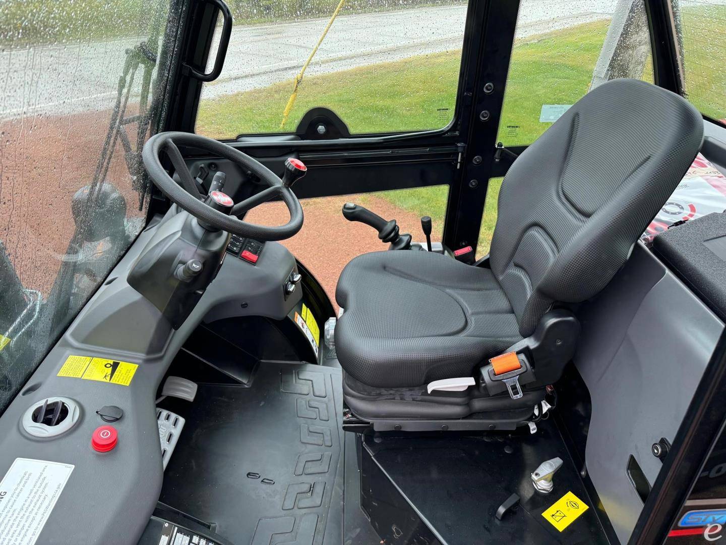 2026 Manitou MC30-4