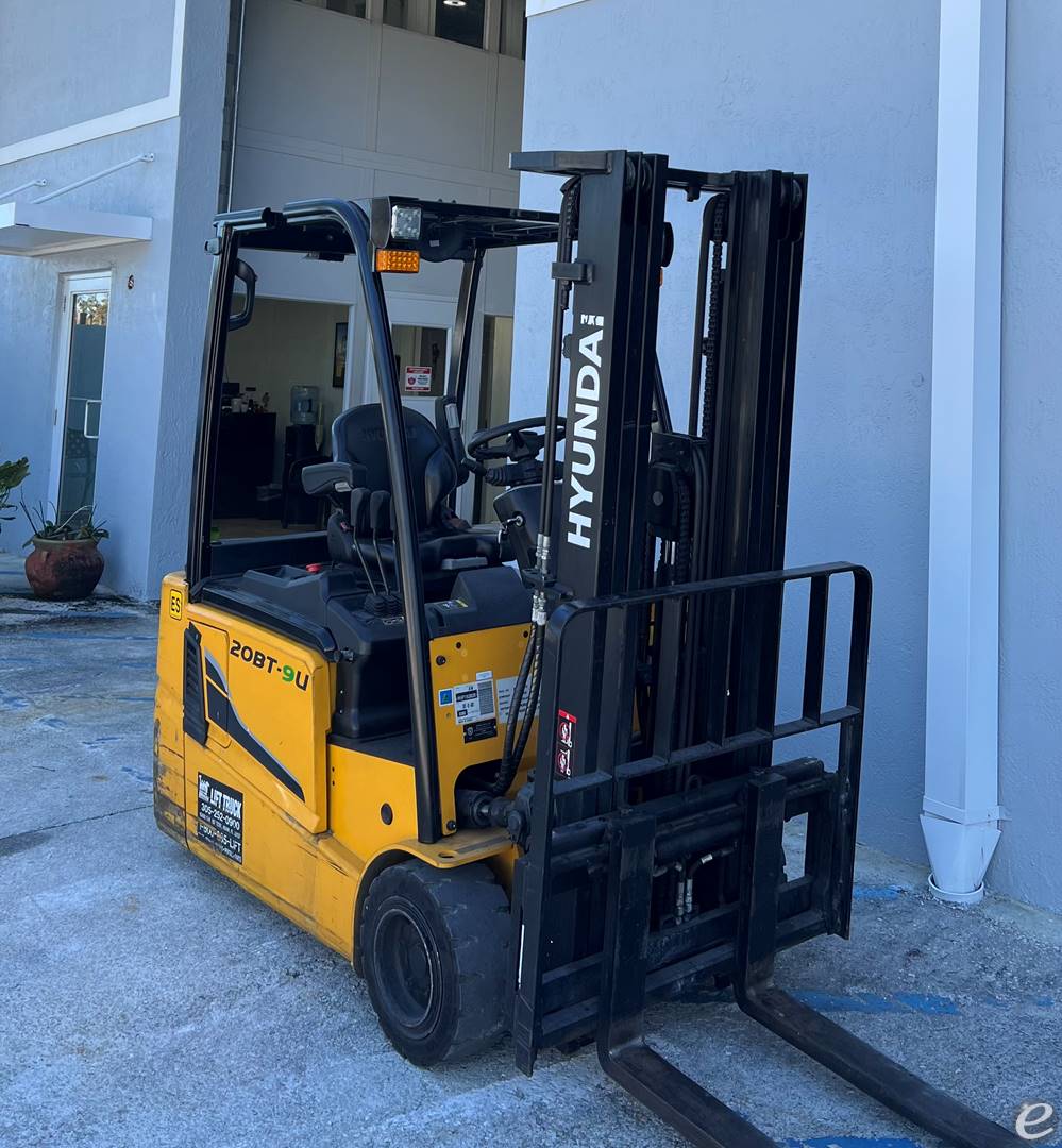 2021 Hyundai 20BT-9U