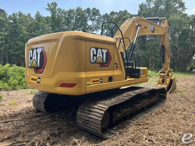 2025 Cat 320