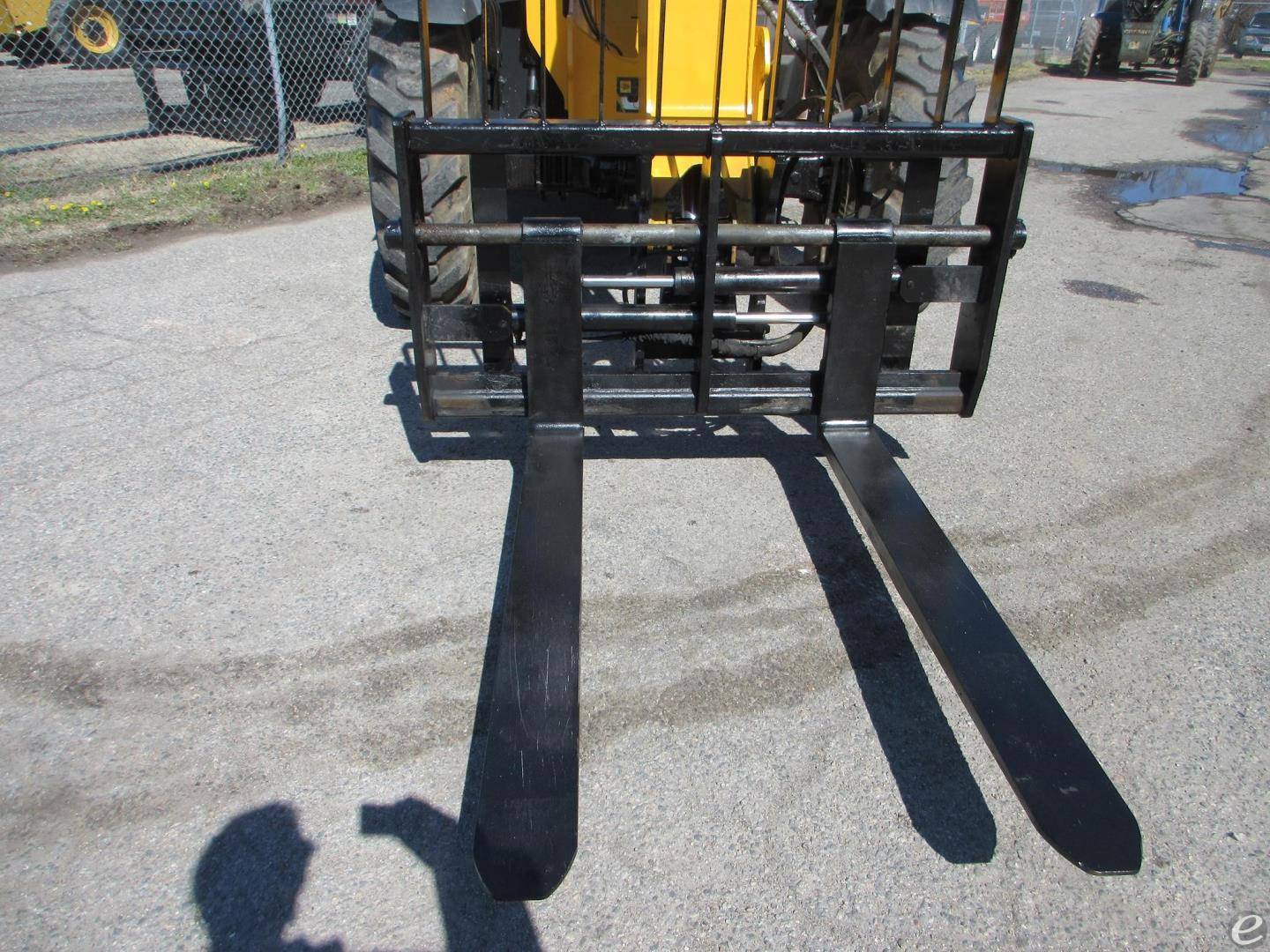 2015 JCB 509-42