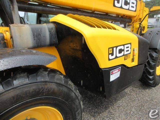 2017 JCB 509-42
