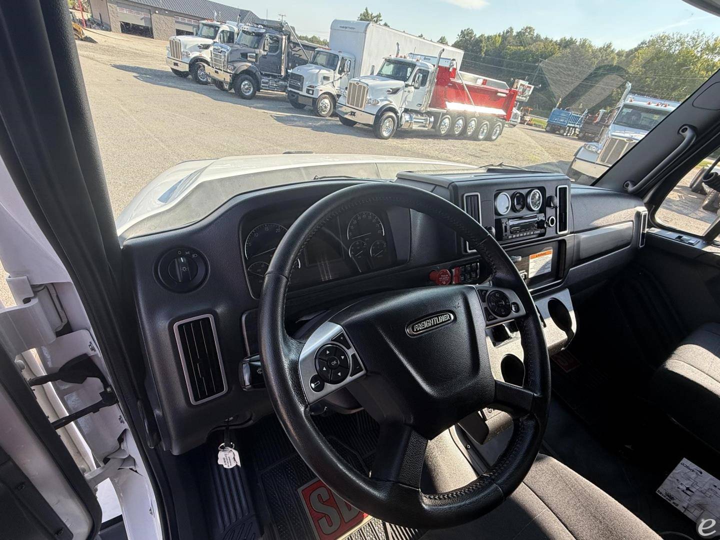 2024 Freightliner 114SD PLUS