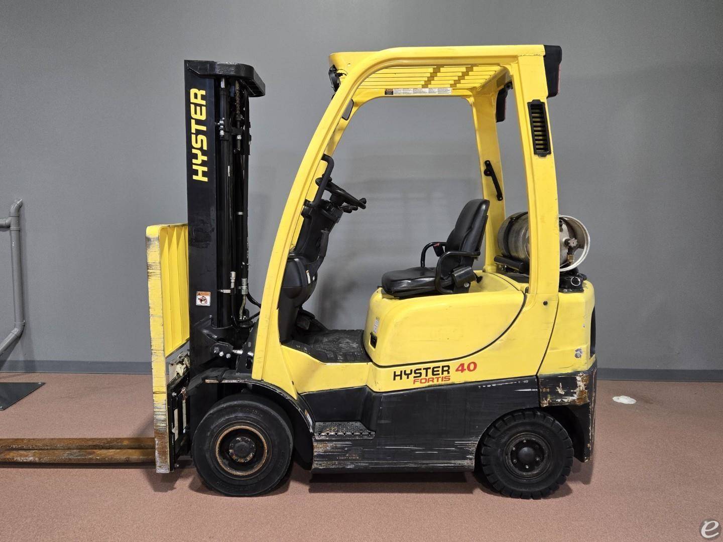 2017 Hyster H40FTS LP Gas Forklift