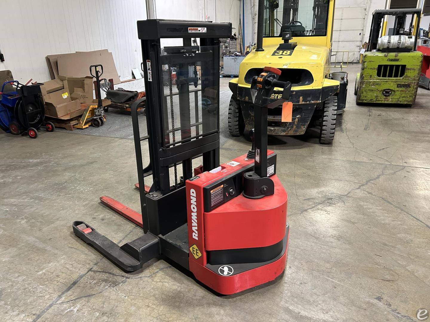 2019 Raymond RSS30