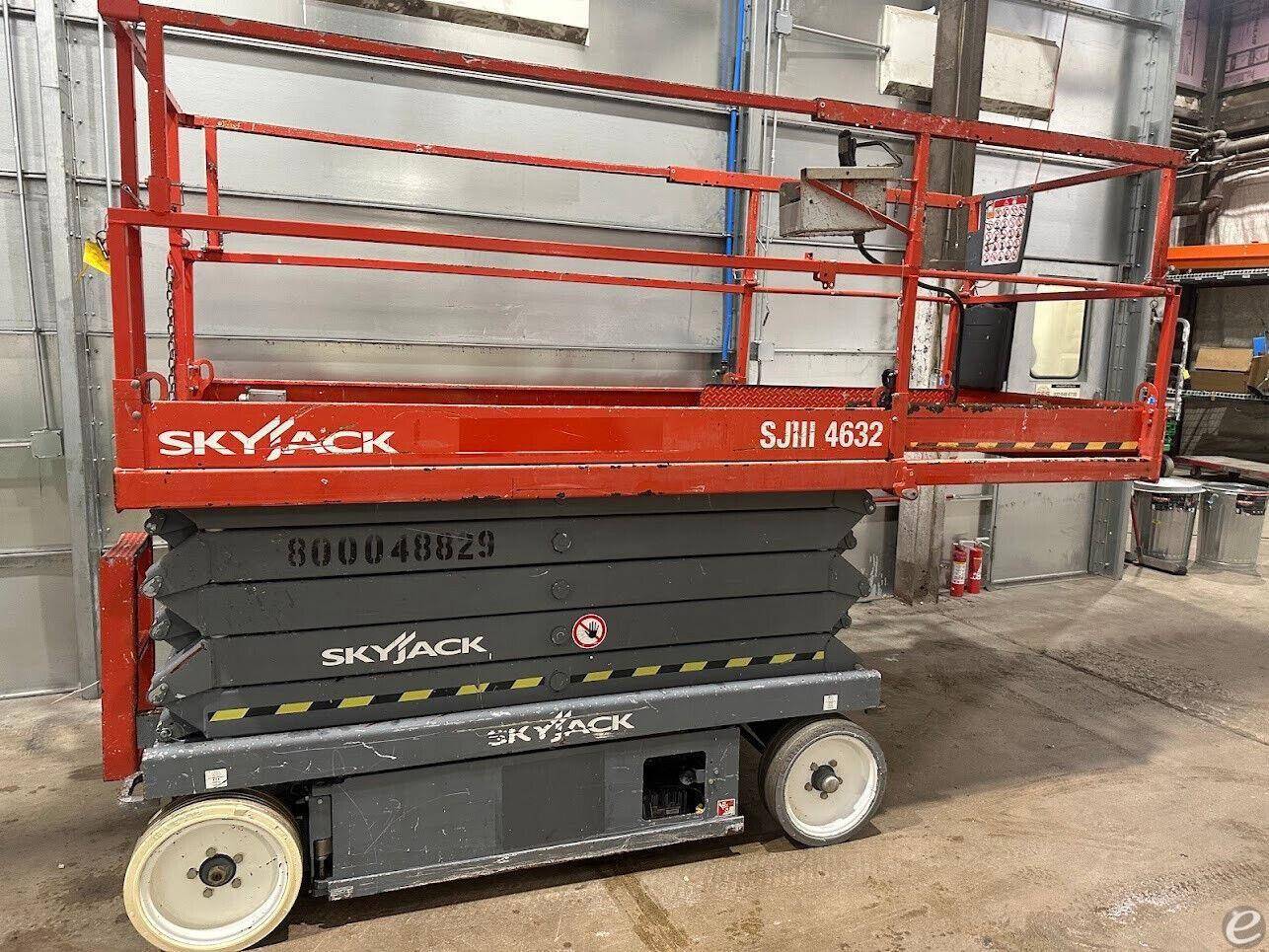 2015 Skyjack SJIII4632 Electric Scissor Lift - 123Forklift