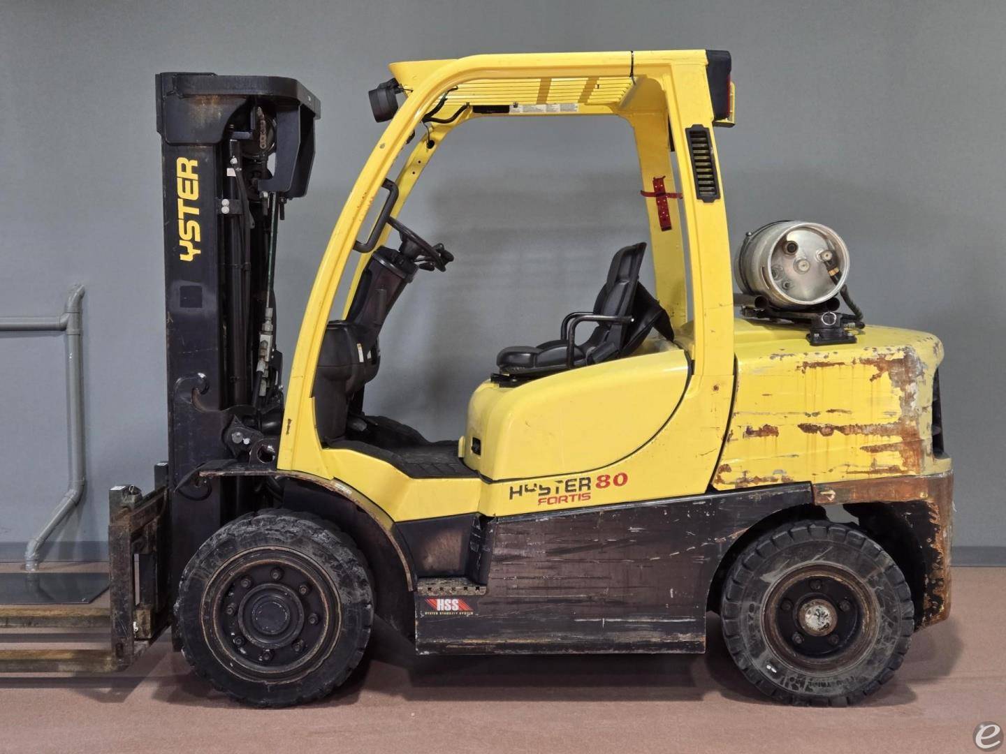 2015 Hyster H80FT LP Gas Forklift