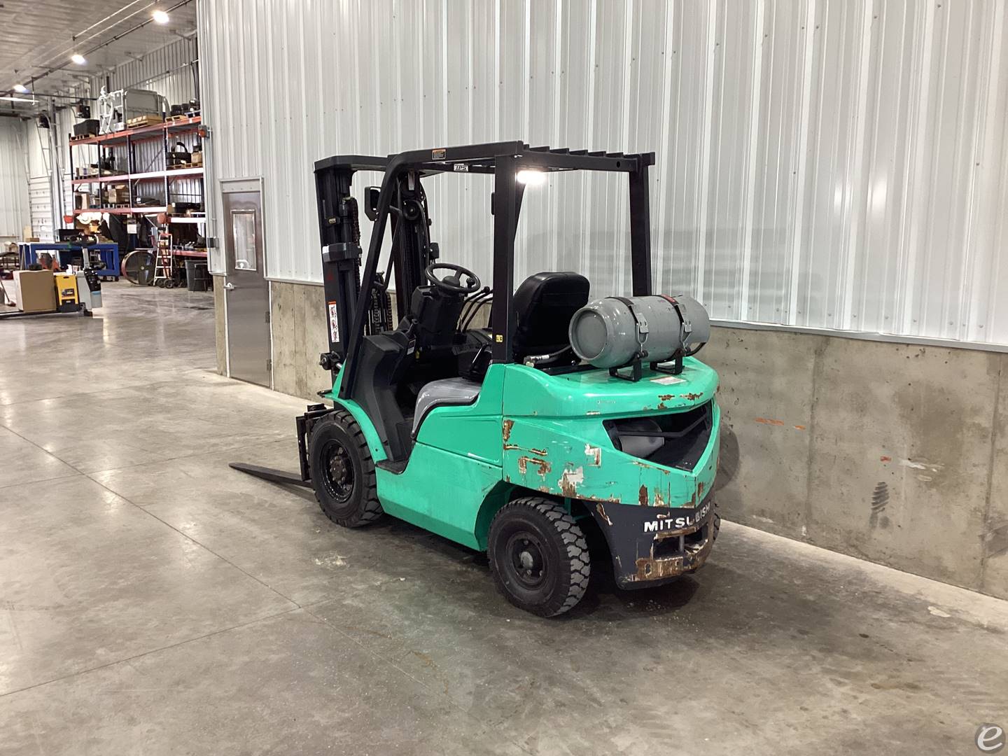 2021 Mitsubishi FG25N