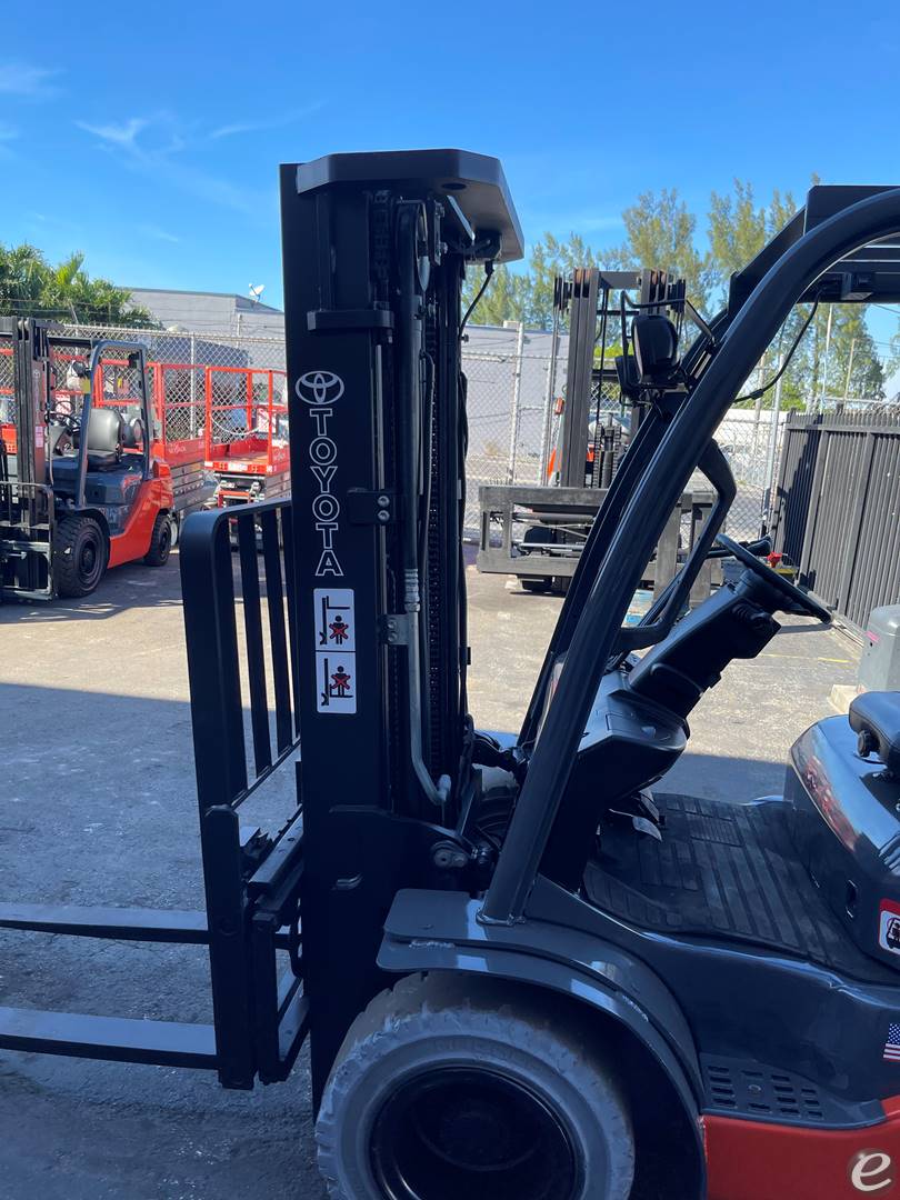 2015 Toyota 8FGU25 Dual Fuel Forklift - 123Forklift