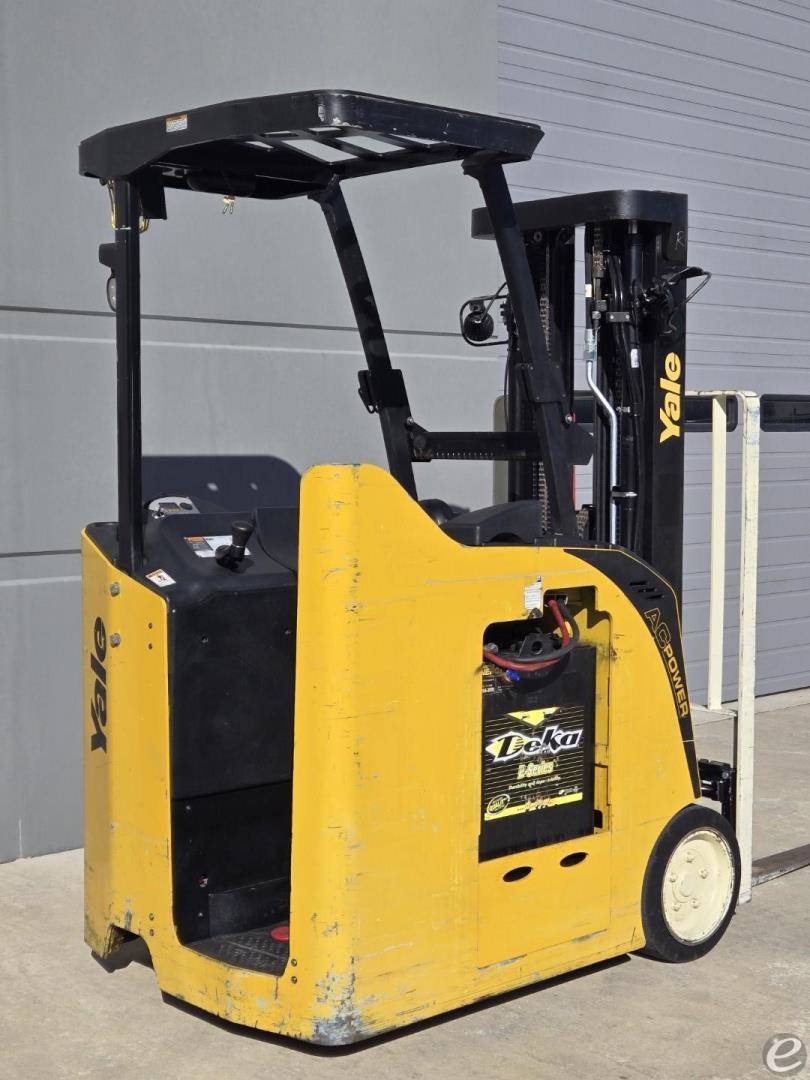 2019 Yale ESC030AD