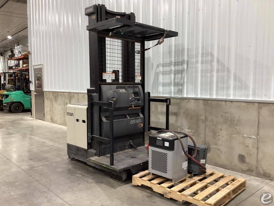 2020 Crown SP3510-30