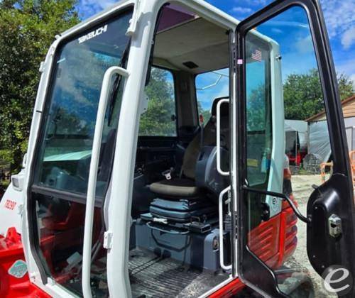 2019 Takeuchi TB290