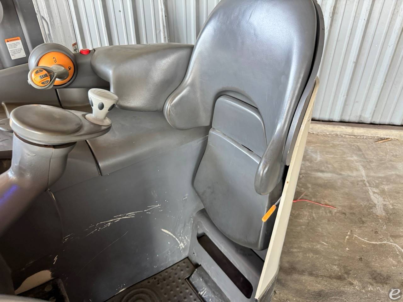 2012 Crown RM6095S-32