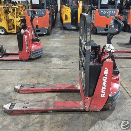 2015 Raymond 102T-F45L Electric Forklift - 123Forklift