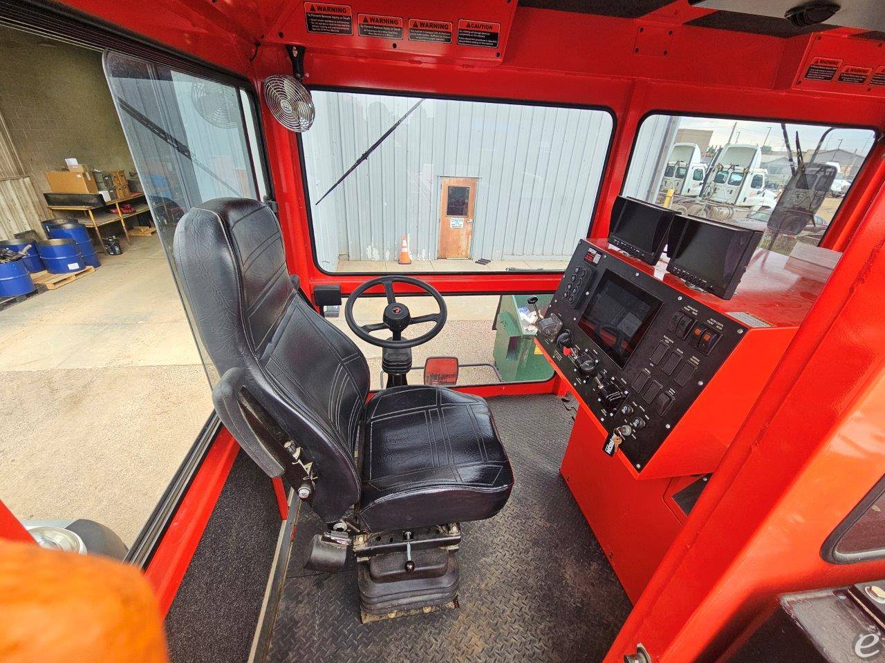 2023 Shuttlewagon NVX6030