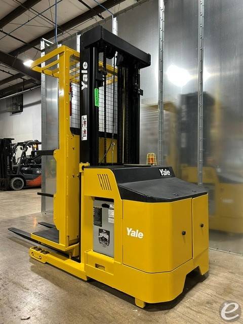 2019 Yale OS030EFN24TE095