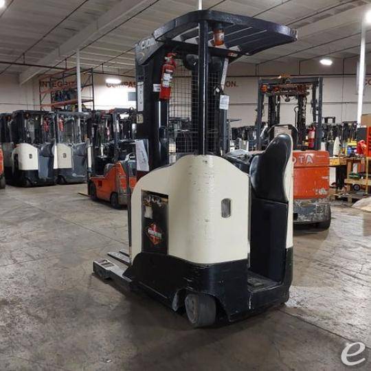 2018 Crown RR5725-45